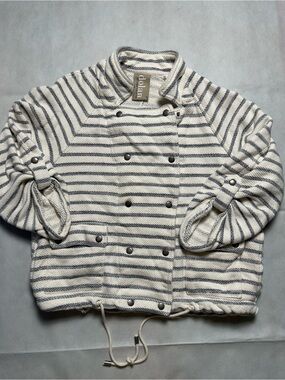 Dolan thick cotton adjustable sleeve snap front jacket size 8